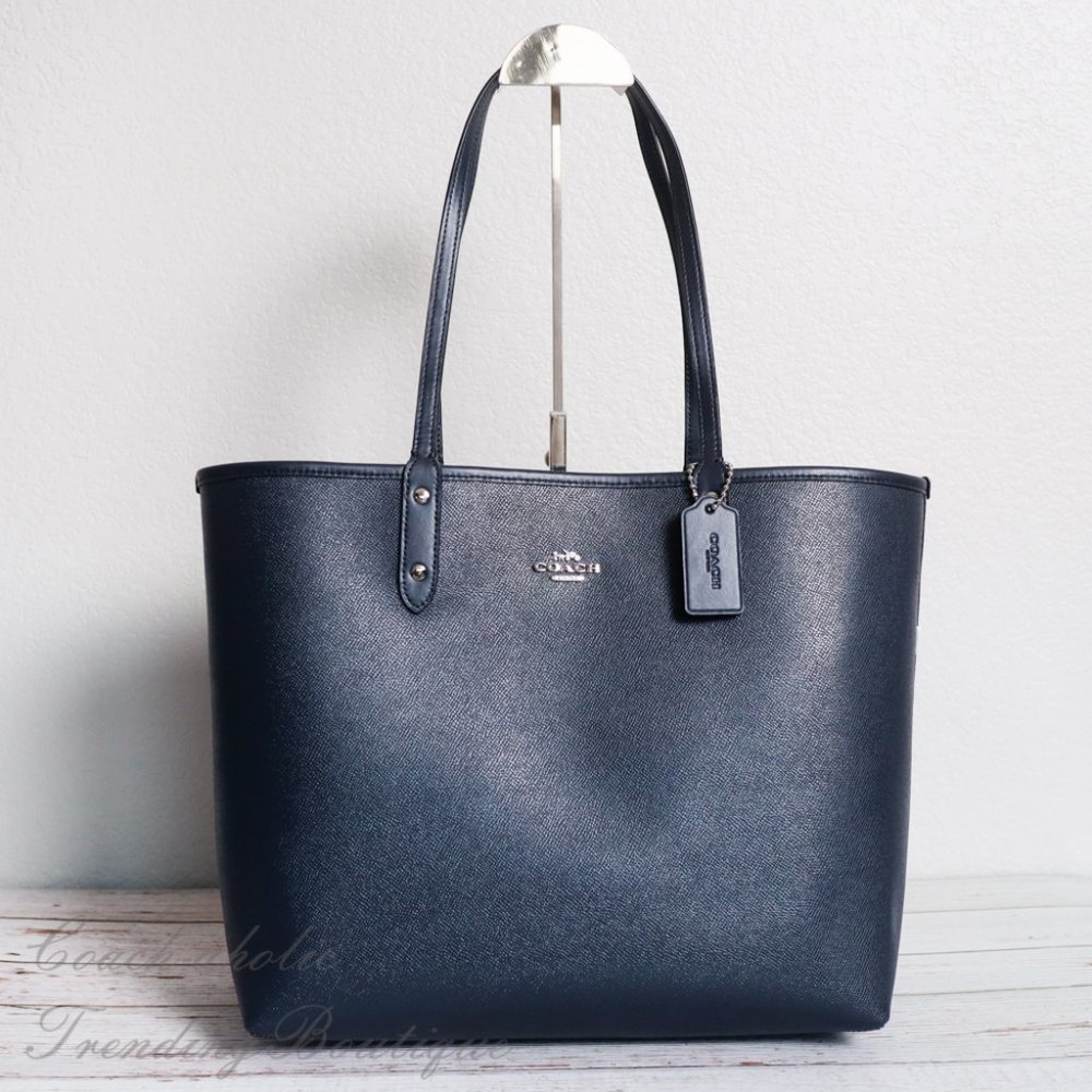 NWT Coach Reversible Tote with Horse Print_11